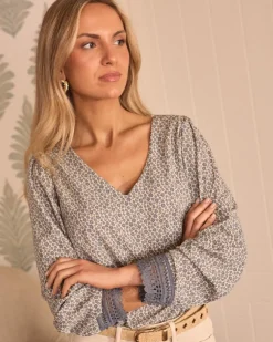 Polin et moi Blusas Y Camisas*Blusa Flores Belisa Crema